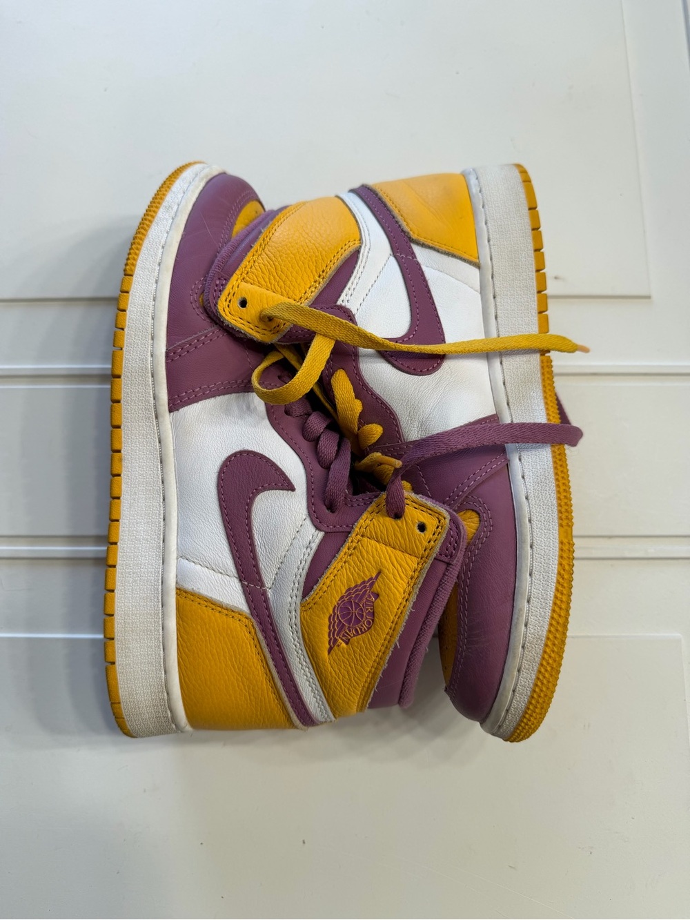 Nike Air Jordan Big Kids Sz 7 Wmns 8 Retro High OG Brotherhood Sneakers Shoes - Picture 5 of 6